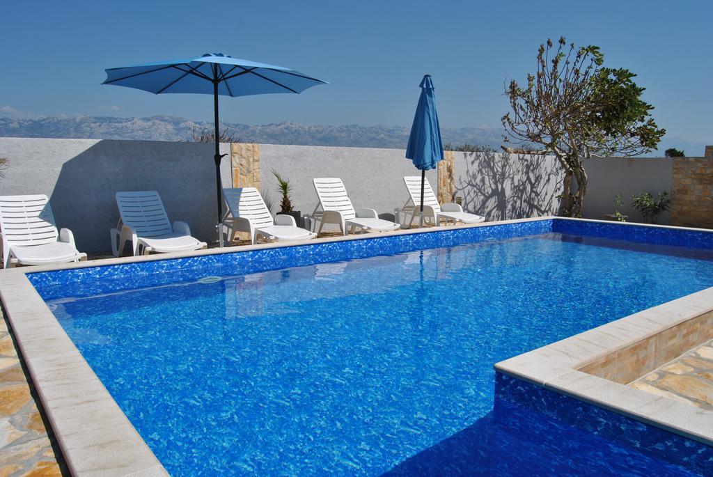 Ferienwohnung House With Swimming Pool Blue Diamond Povljana Exterior foto