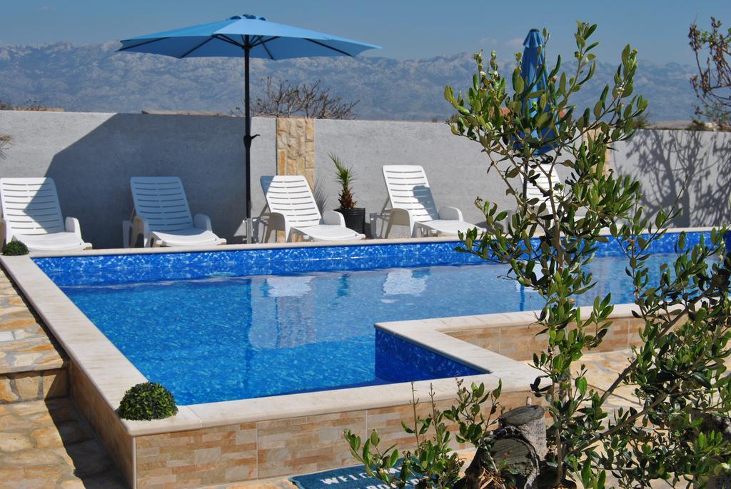 Ferienwohnung House With Swimming Pool Blue Diamond Povljana Exterior foto